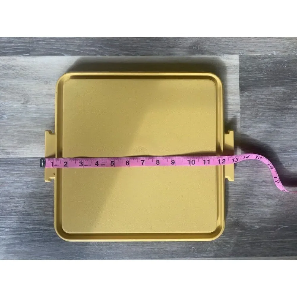 Tupperware vtg 1241